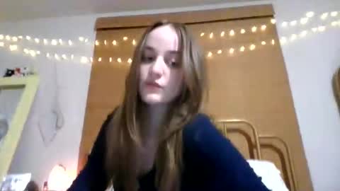 Snapshot of genzfucktoy chatting on 19, 11, 2025 genzfucktoy online show from 19, 11, 2025