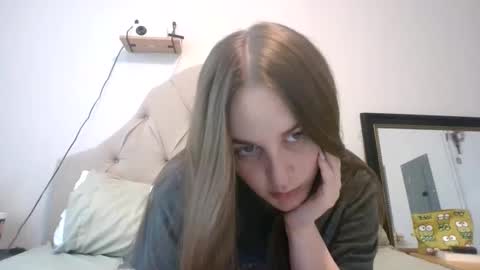 Snapshot of genzfucktoy chatting on 1, 12, 2025 genzfucktoy online show from 1, 12, 2025