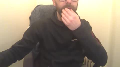 Snapshot of geon2xx chatting on 7, 3, 2025 Geon online show from 7, 3, 2025