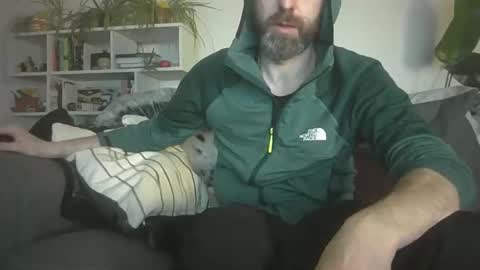 Snapshot of geon2xx chatting on 21, 9, 2025 Geon online show from 21, 9, 2025