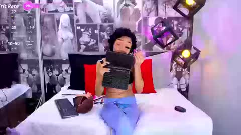 MRS SALCHICHA AND BREAD online show from 11, 9, 2025