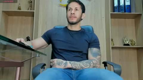 Snapshot of george_diesell_ chatting on 5, 7, 2026 George online show from 5, 7, 2026