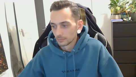 georgek0011 online show from 20, 12, 2025