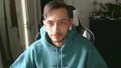 georgek0011 online show from 14, 2, 2026