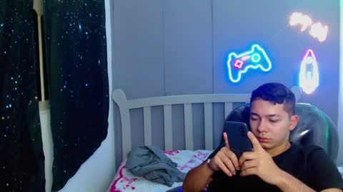 GEORGE online show from 30, 12, 2024