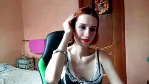 Snapshot of georgianahaeussler chatting on 16, 6, 2026 Ellie online show from 16, 6, 2026