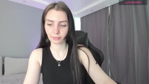 Snapshot of georginaroads chatting on 8, 2, 2025 GeorginaRoads online show from 8, 2, 2025