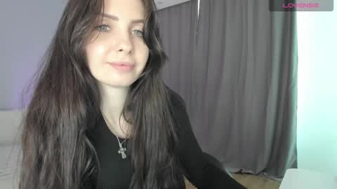 Snapshot of georginaroads chatting on 9, 2, 2025 GeorginaRoads online show from 9, 2, 2025