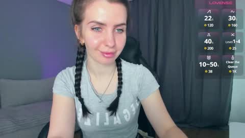 Snapshot of georginaroads chatting on 28, 2, 2025 GeorginaRoads online show from 28, 2, 2025