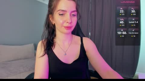Snapshot of georginaroads chatting on 4, 3, 2025 GeorginaRoads online show from 4, 3, 2025