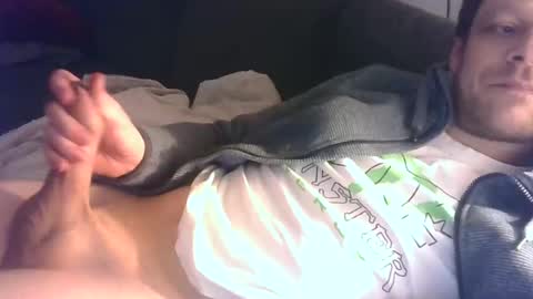 Snapshot of german33bi chatting on 10, 12, 2024 German33FFM1 online show from 10, 12, 2024