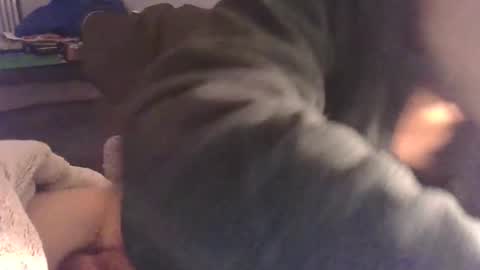 Snapshot of german33bi chatting on 25, 11, 2025 German33FFM1 online show from 25, 11, 2025