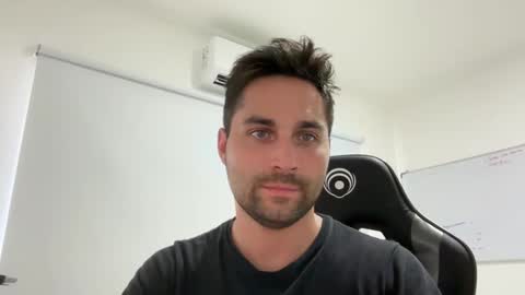 Snapshot of german_pecol chatting on 2, 1, 2025 german_pecol online show from 2, 1, 2025