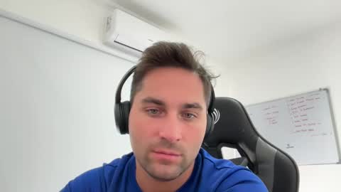 Snapshot of german_pecol chatting on 18, 2, 2025 german_pecol online show from 18, 2, 2025