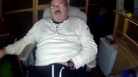 Snapshot of germany_50 chatting on 3, 12, 2025 germany_50 online show from 3, 12, 2025