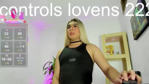 Snapshot of ghadats chatting on 14, 9, 2025 L A U R A online show from 14, 9, 2025