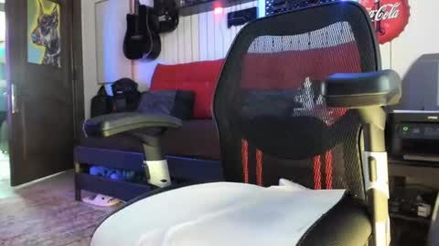 Snapshot of ghala chatting on 30, 12, 2024 DarkMan online show from 30, 12, 2024