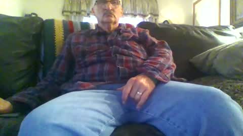 Snapshot of ghost2534 chatting on 26, 4, 2026 ghost2534 online show from 26, 4, 2026