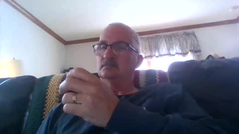 Snapshot of ghost2534 chatting on 21, 5, 2026 ghost2534 online show from 21, 5, 2026
