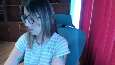 Snapshot of ghostcrimson chatting on 21, 12, 2024 andy online show from 21, 12, 2024