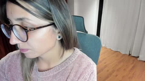 Snapshot of ghostcrimson chatting on 26, 1, 2025 andy online show from 26, 1, 2025