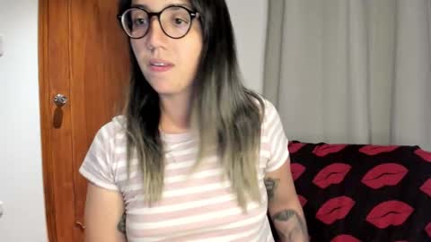 Snapshot of ghostcrimson chatting on 29, 9, 2025 andy online show from 29, 9, 2025