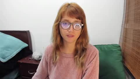 Snapshot of ghostcrimson chatting on 26, 10, 2025 andy online show from 26, 10, 2025