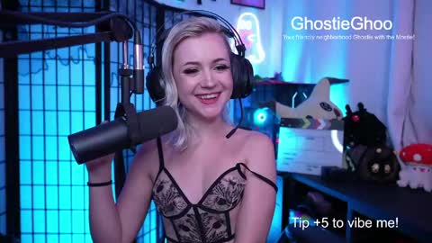 Snapshot of ghostieghoo chatting on 21, 5, 2026 Ghostie online show from 21, 5, 2026