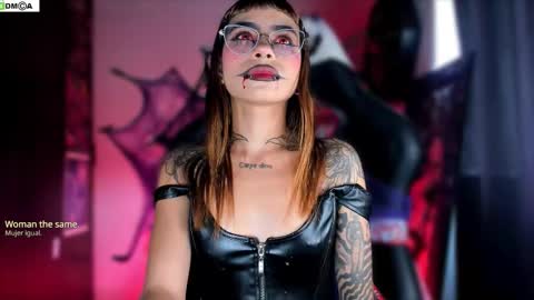 Snapshot of ghostlydolll chatting on 1, 10, 2025 Sara online show from 1, 10, 2025