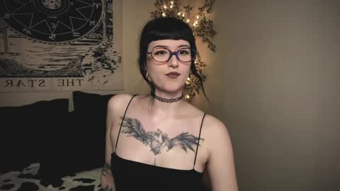 ghoticspectre online show from 15, 4, 2026