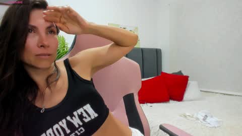 Snapshot of gia_liann chatting on 9, 1, 2025 Gianna Liann online show from 9, 1, 2025