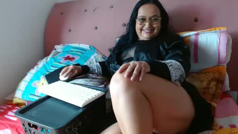 Snapshot of gia_nahomi chatting on 14, 2, 2025 nahomi online show from 14, 2, 2025