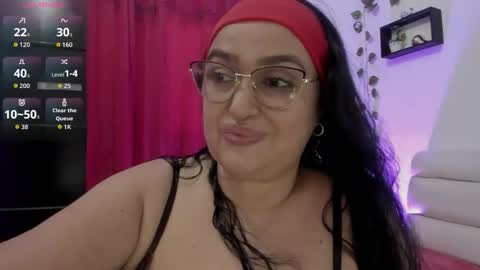Snapshot of gia_nahomi chatting on 20, 9, 2025 nahomi online show from 20, 9, 2025