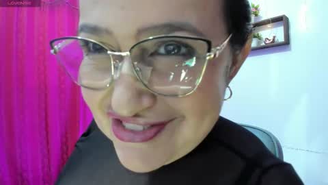 Snapshot of gia_nahomi chatting on 18, 11, 2025 nahomi online show from 18, 11, 2025