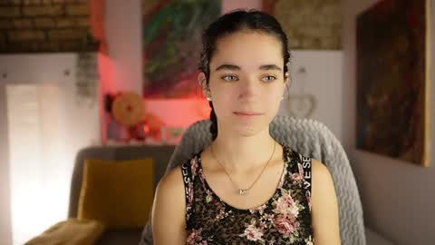 Gia Paige18 online show from 6, 12, 2024