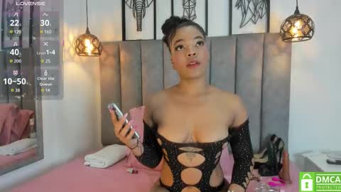 Snapshot of gia_scott chatting on 18, 9, 2025 Darlliny online show from 18, 9, 2025