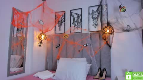 Snapshot of gia_scott chatting on 22, 10, 2025 Darlliny online show from 22, 10, 2025