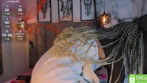 Snapshot of gia_scott chatting on 30, 10, 2025 Darlliny online show from 30, 10, 2025