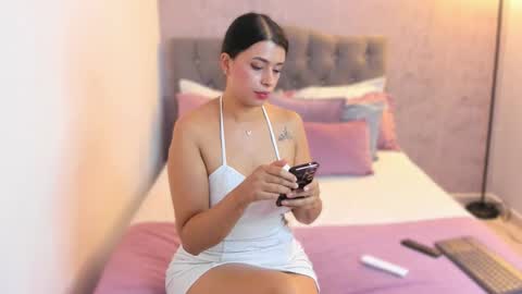 Gia online show from 22, 11, 2025