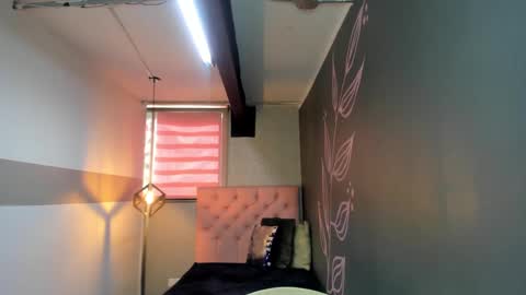 G I A  FOX online show from 21, 1, 2025