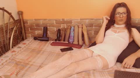 Snapshot of gianina_cd chatting on 18, 1, 2025 Gianina online show from 18, 1, 2025