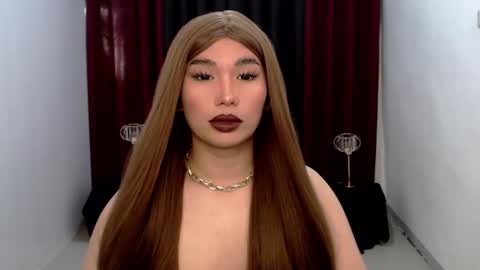 Gia X online show from 18, 1, 2025