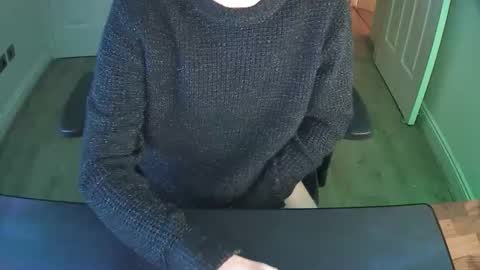 Snapshot of giftexx chatting on 16, 12, 2025 giftexx online show from 16, 12, 2025