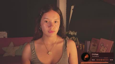 Snapshot of gigifontaine_ chatting on 14, 10, 2025 Gigi independet model P online show from 14, 10, 2025