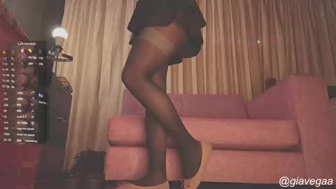 Snapshot of gigifontaine_ chatting on 28, 11, 2025 Gigi independet model P online show from 28, 11, 2025