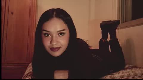 Snapshot of gigifontaine_ chatting on 7, 3, 2026 Gigi independet model P online show from 7, 3, 2026