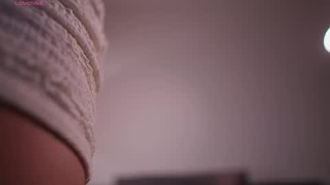 GIGI online show from 6, 4, 2026