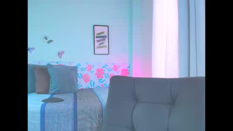 Sharlotte  online show from 6, 11, 2025