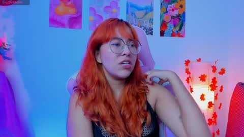 gigimooon online show from 30, 4, 2026