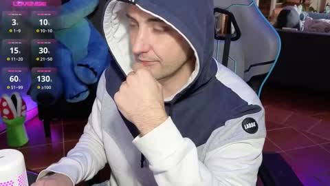 Snapshot of gil_gamesh2nd chatting on 25, 11, 2025 Mirko online show from 25, 11, 2025